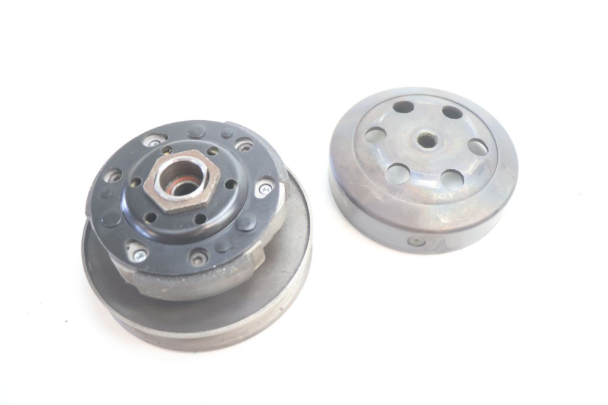 photo de EMBRAYAGE PIAGGIO TYPHOON 50 (1993 - 1999) - Autre angle de vue