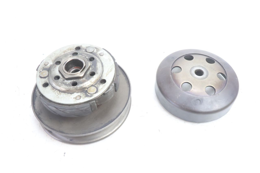 photo de EMBRAYAGE PIAGGIO VESPA PRIMAVERA 2T 50 (2013 - 2018) - Autre angle de vue