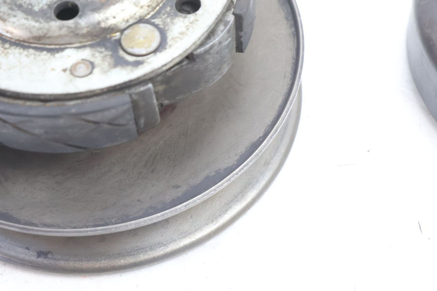 photo de EMBRAYAGE PIAGGIO VESPA PRIMAVERA 2T 50 (2013 - 2018) - Points de fixation