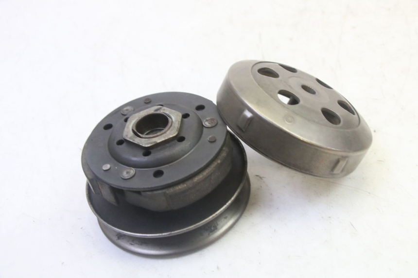 photo de EMBRAYAGE GTS VICI 4T 50 (2020 - 2025)