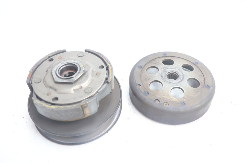 photo de EMBRAYAGE YAMAHA X-MAX XMAX 125 (2010 - 2013) - Vue d’ensemble