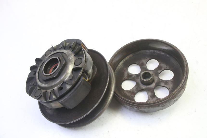 photo de EMBRAYAGE PIAGGIO XEVO - X EVO 125 (2007 - 2016)