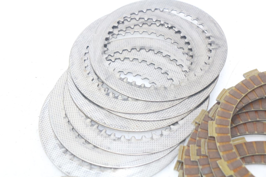 photo de EMBRAYAGE SUZUKI XF FREEWIND 650 (1997 - 2003) - Détails caractéristiques