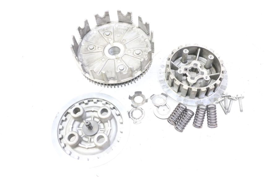 photo de EMBRAYAGE YAMAHA SR 125 (1982 - 2003)