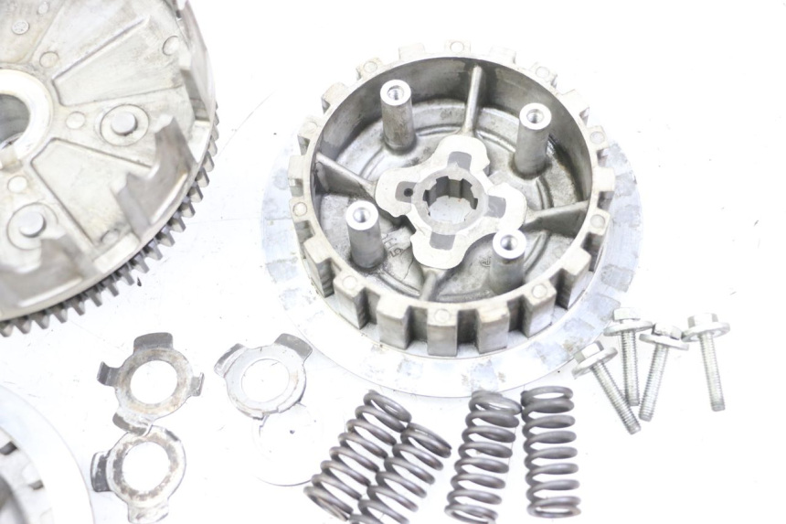 photo de EMBRAYAGE YAMAHA SR 125 (1982 - 2003)