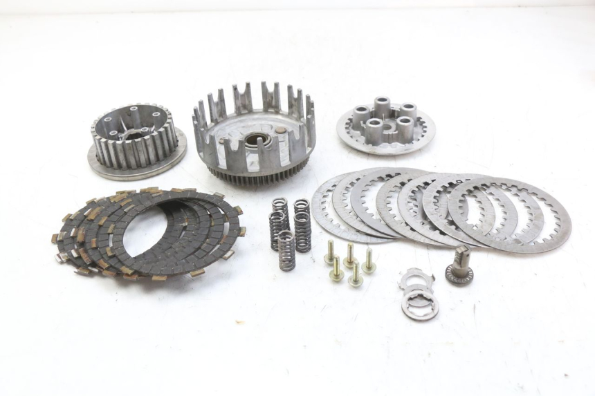 photo de EMBRAYAGE YAMAHA XJ600 XJ DIVERSION 600 (1992 - 1997)
