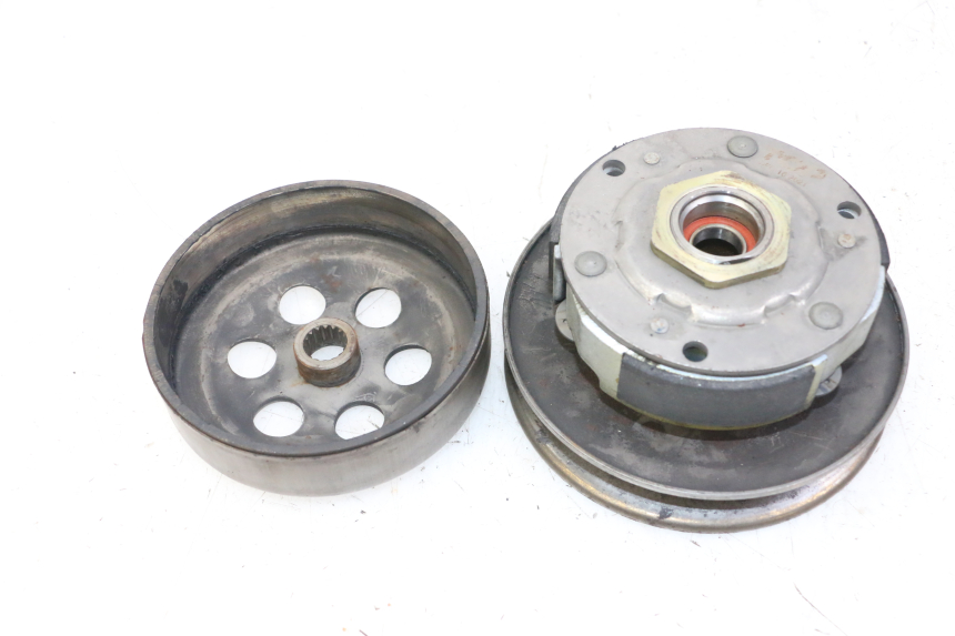 photo de EMBRAYAGE YAMAHA YP MAJESTY 125 (2002 - 2006)