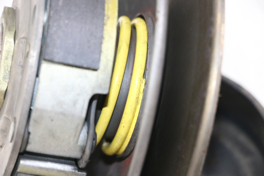 photo de EMBRAYAGE YAMAHA YP MAJESTY 125 (2002 - 2006)