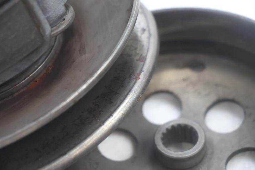 photo de EMBRAYAGE YAMAHA YP MAJESTY 125 (2007 - 2010) - Zoom état d’usage