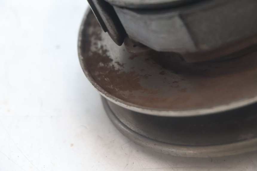 photo de EMBRAYAGE YAMAHA YP MAJESTY 125 (2002 - 2006) - Détail de la pièce