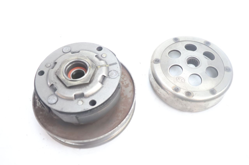 photo de EMBRAYAGE YAMAHA YP MAJESTY 125 (2002 - 2006) - Points de fixation