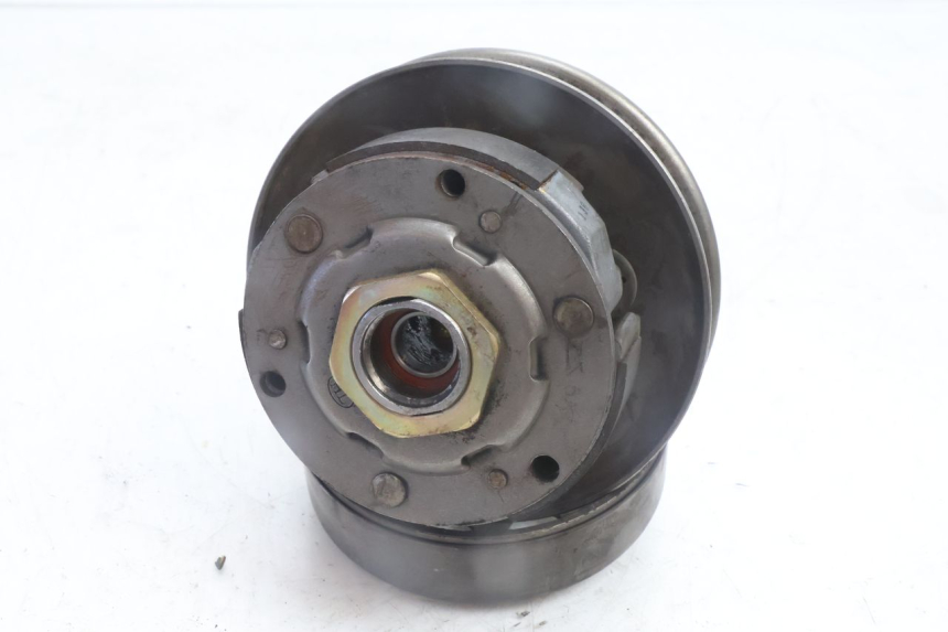 photo de EMBRAYAGE YAMAHA YP MAJESTY 125 (2007 - 2010) - Zoom état d’usage