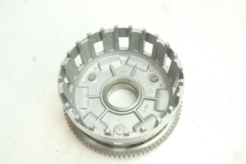 photo de EMBRAYAGE YAMAHA YZF R6 600 (2008 - 2009) - Détails caractéristiques
