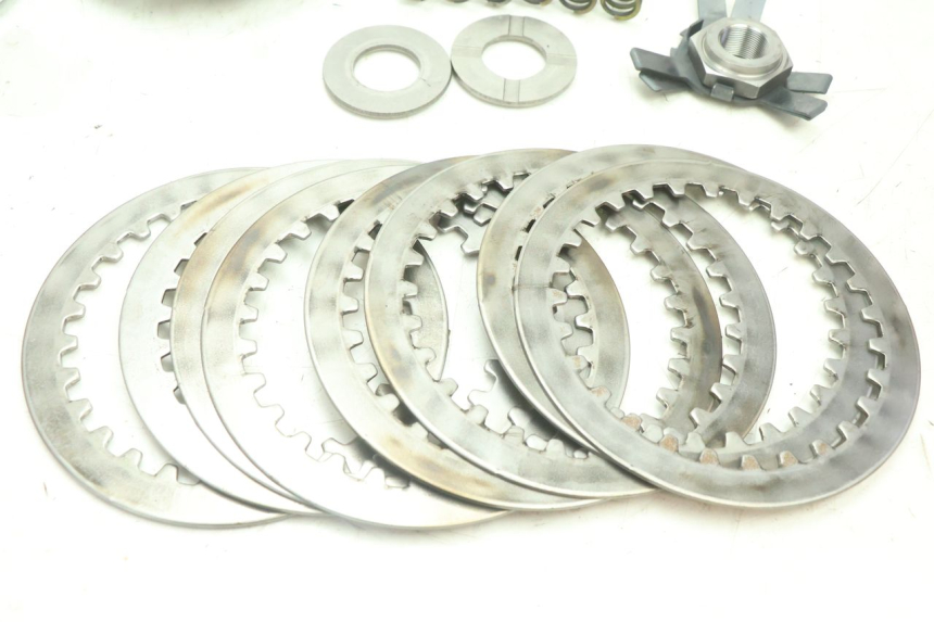 photo de EMBRAYAGE YAMAHA YZF R6 600 (2008 - 2009) - Zoom état d’usage