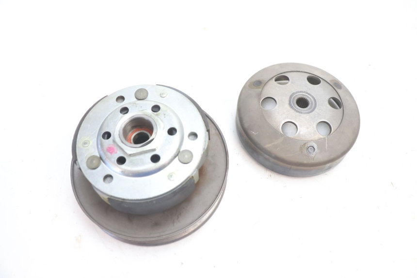 photo de EMBRAYAGE PIAGGIO ZIP 2T 50 (2009 - 2019) - Points de fixation