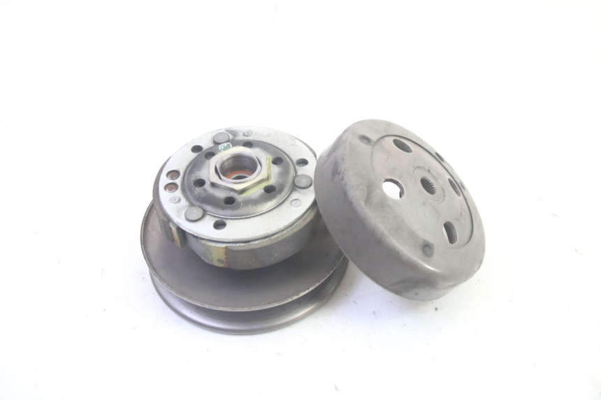 photo de EMBRAYAGE PIAGGIO ZIP 4T 50 (2018 - 2020) - Détail de la pièce