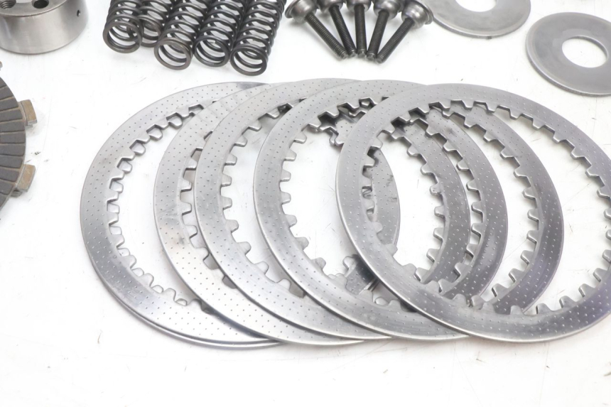 photo de EMBRAYAGE KAWASAKI ZZR 600 (1995 - 2004) - État de surface