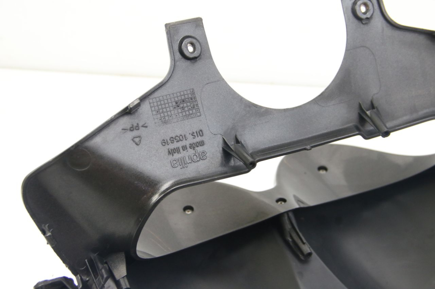 photo de ENTOURAGE COMPTEUR APRILIA ATLANTIC 500 (2002 - 2003)