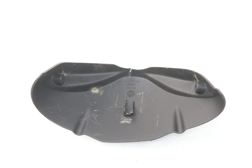 photo de ENTOURAGE COMPTEUR MV AGUSTA BRUTALE R WALLY 910 (2008 - 2008) - Gros plan technique