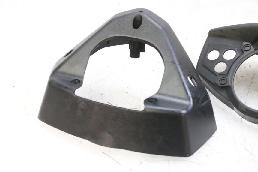 photo de ENTOURAGE COMPTEUR YAMAHA BW'S BWS 125 (2010 - 2013)