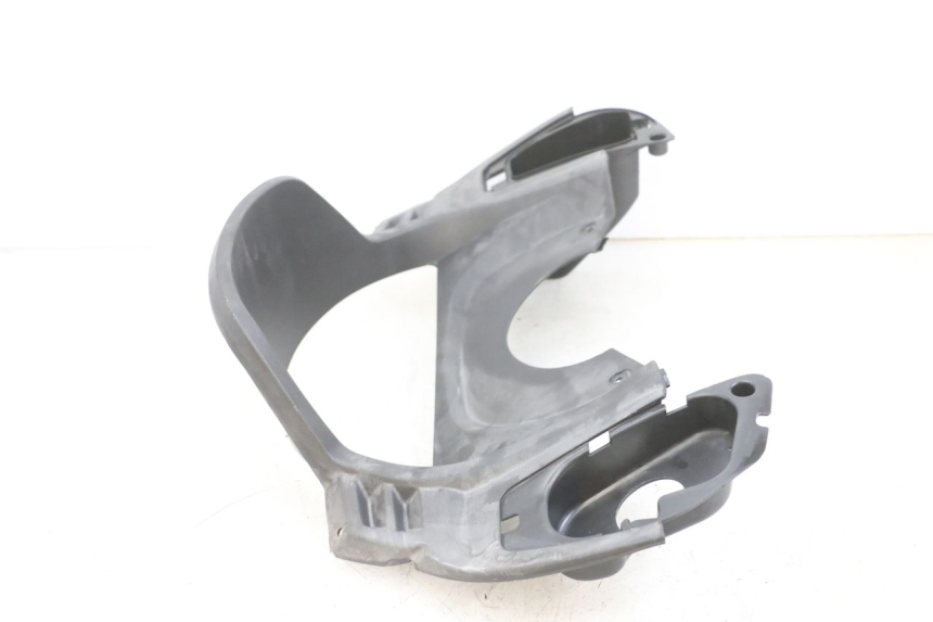 photo de ENTOURAGE COMPTEUR SYM GTS EVO 125 (2009 - 2013) - Points de fixation