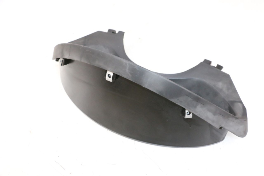 photo de ENTOURAGE COMPTEUR JM MOTORS GTS 125 (2015 - 2019) - Points de fixation