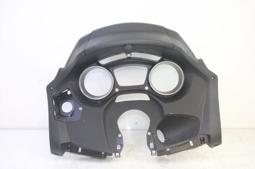 photo de ENTOURAGE COMPTEUR PIAGGIO MP3 HPE 350 (2018 - 2020) - Vue principale