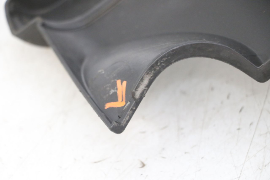 photo de ENTOURAGE COMPTEUR PIAGGIO MP3 LT 300 (2010 - 2016)