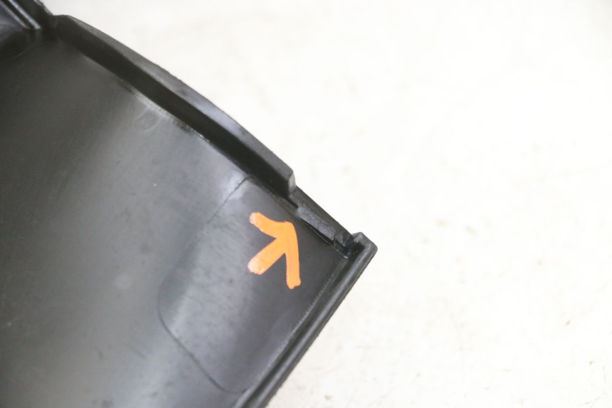 photo de ENTOURAGE COMPTEUR PIAGGIO MP3 LT 400 (2007 - 2012)
