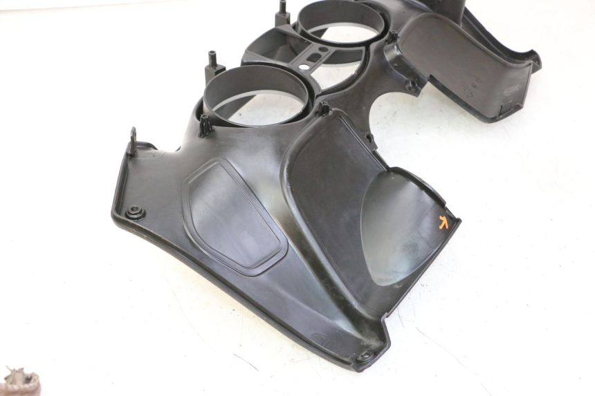 photo de ENTOURAGE COMPTEUR PIAGGIO MP3 LT 300 (2010 - 2016) - Vue d’ensemble