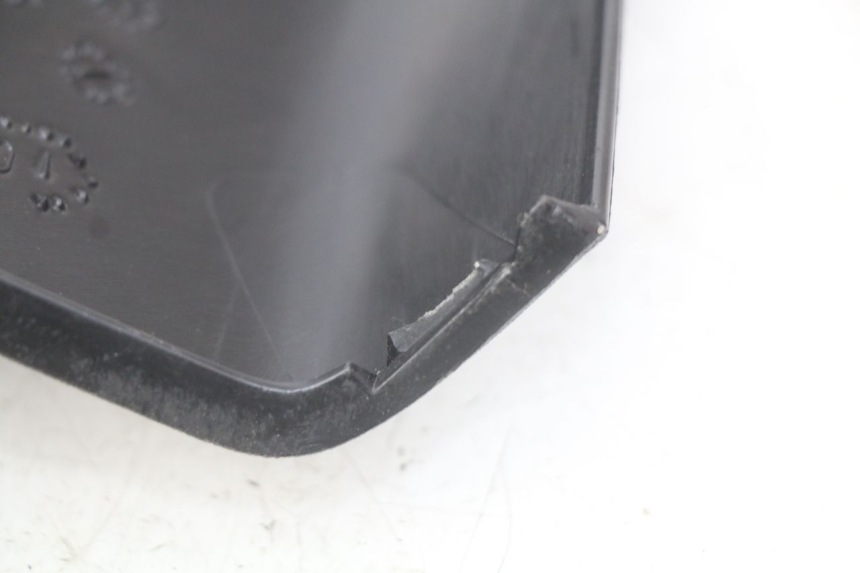 photo de ENTOURAGE COMPTEUR PIAGGIO MP3 500 (2011 - 2015)