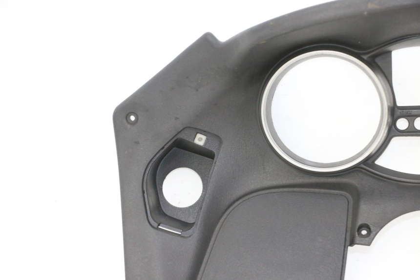 photo de ENTOURAGE COMPTEUR PIAGGIO MP3 125 (2006 - 2014)