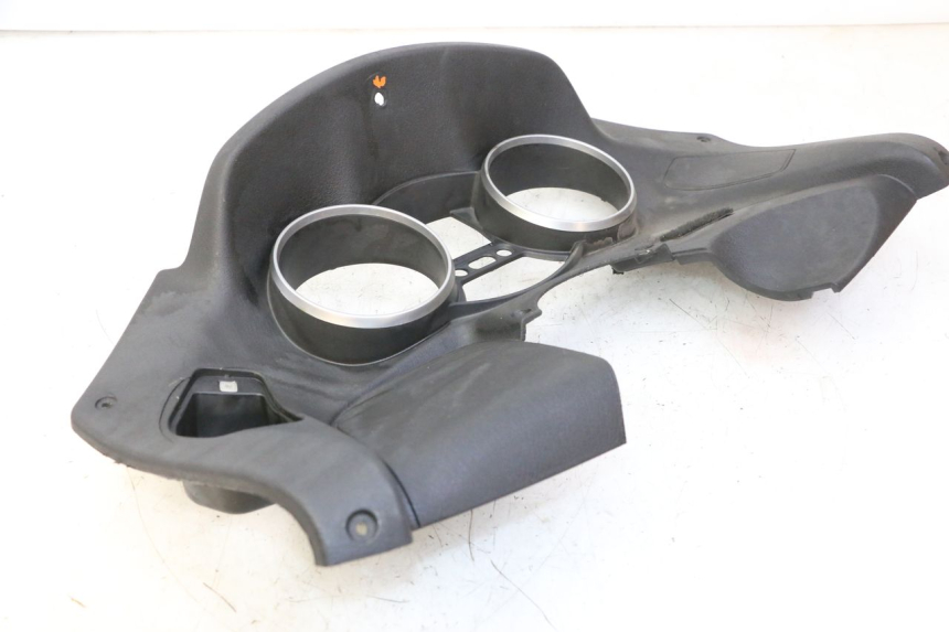 photo de ENTOURAGE COMPTEUR PIAGGIO MP3 RL 250 (2007 - 2010)