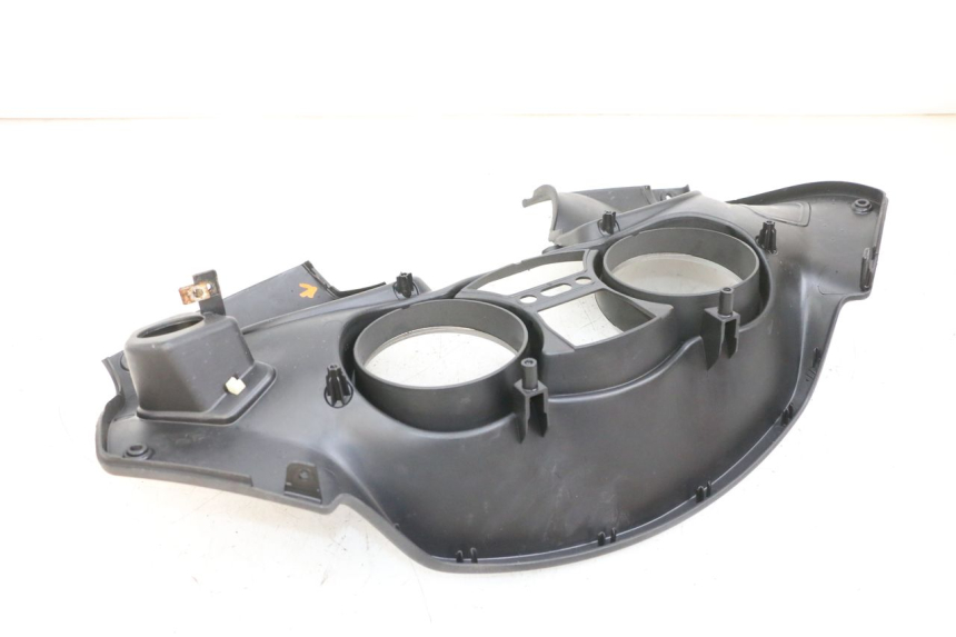 photo de ENTOURAGE COMPTEUR PIAGGIO MP3 125 (2006 - 2014)