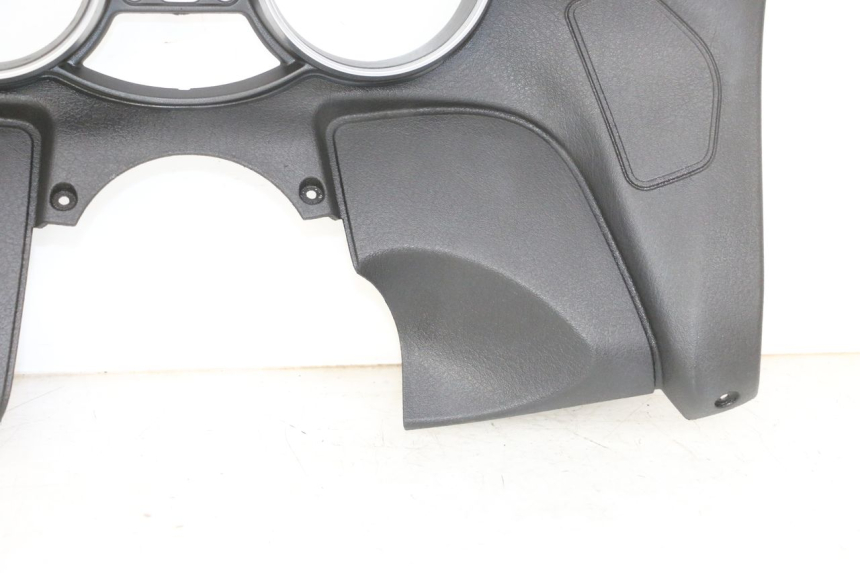 photo de ENTOURAGE COMPTEUR PIAGGIO MP3 RL 250 (2007 - 2010) - Vue produit