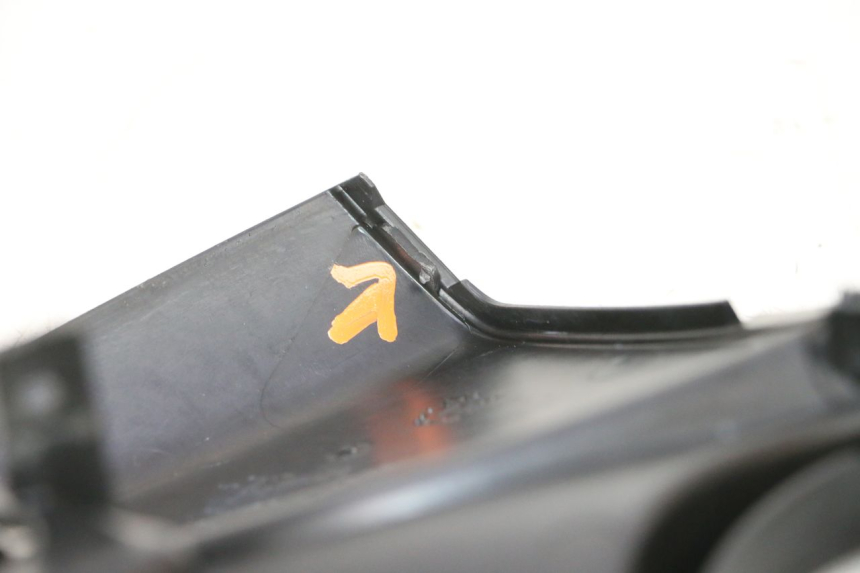photo de ENTOURAGE COMPTEUR PIAGGIO MP3 RL 250 (2006 - 2010) - Détail de la pièce