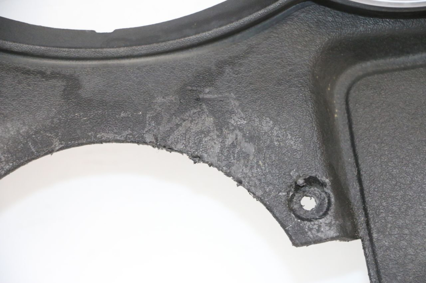 photo de ENTOURAGE COMPTEUR PIAGGIO MP3 RL 250 (2006 - 2010) - Inspection visuelle