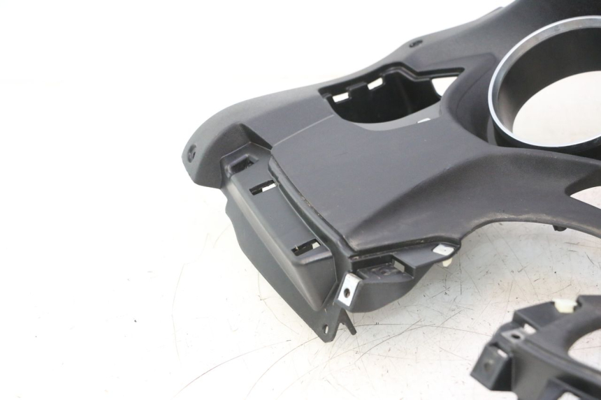 photo de ENTOURAGE COMPTEUR PIAGGIO MP3 500 (2016 - 2018) - Photo complémentaire