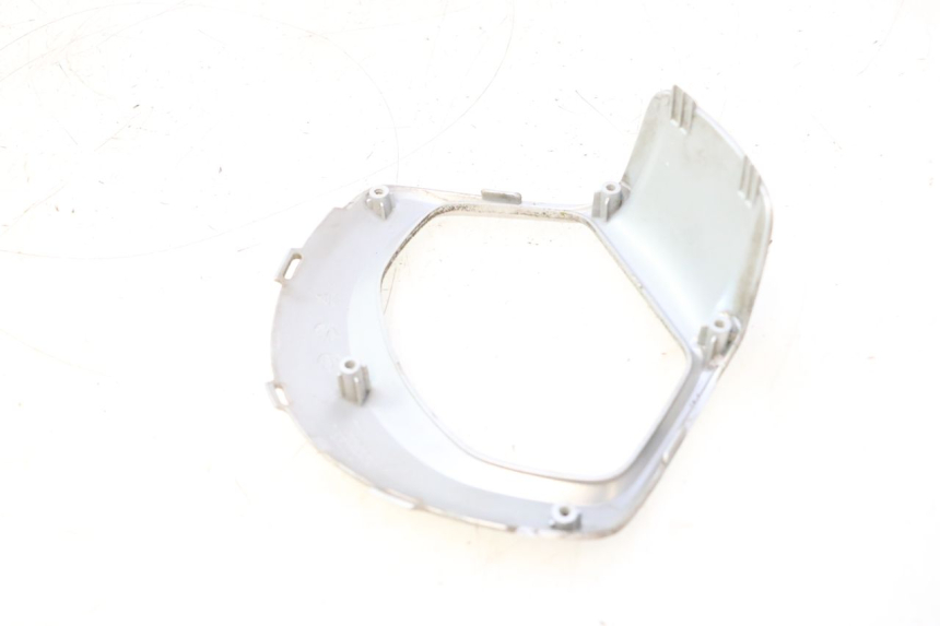 photo de ENTOURAGE COMPTEUR KYMCO LIKE 4T 50 (2019 - 2025) - Points de fixation