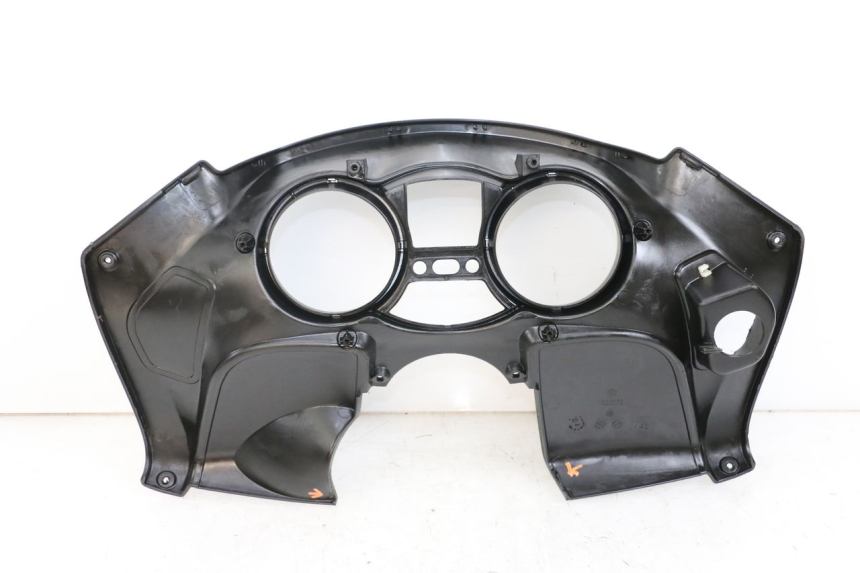 photo de ENTOURAGE COMPTEUR PIAGGIO MP3 500 (2011 - 2015)