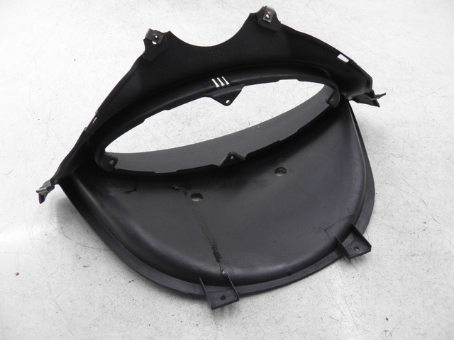 photo de ENTOURAGE COMPTEUR PIAGGIO X9 250 (2000 - 2002)