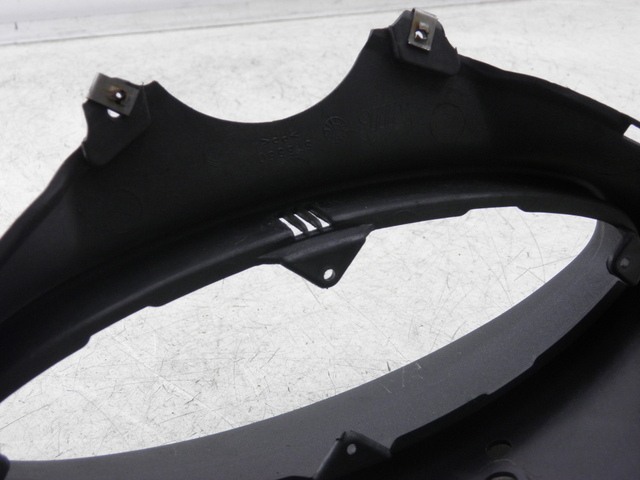 photo de ENTOURAGE COMPTEUR PIAGGIO X9 250 (2000 - 2002)