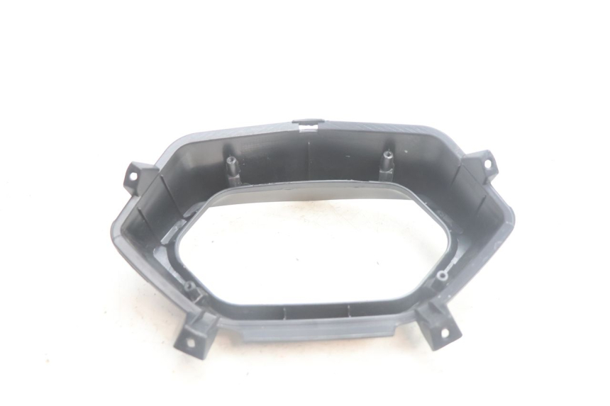 photo de ENTOURAGE COMPTEUR JM MOTORS R-MAX TECH 50 (2024 - 2026) - Autre angle de vue