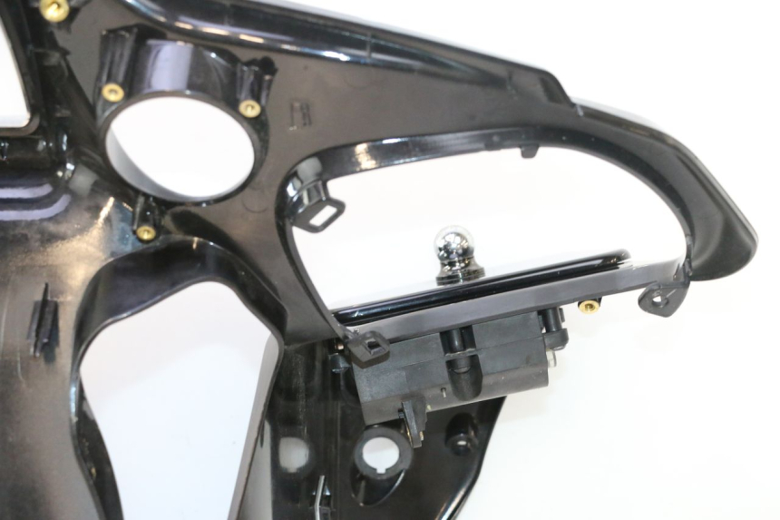 photo de ENTOURAGE COMPTEUR HARLEY DAVIDSON ROAD GLIDE FLTRXSE 1920 (2018 - 2022) - Détails caractéristiques