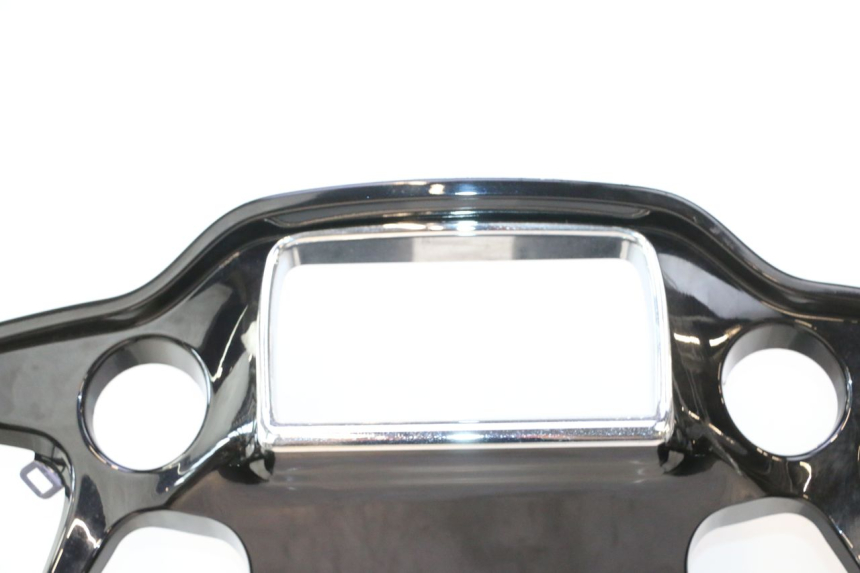 photo de ENTOURAGE COMPTEUR HARLEY DAVIDSON ROAD GLIDE FLTRXSE 1920 (2018 - 2022) - Aperçu profil