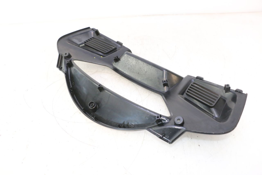photo de ENTOURAGE COMPTEUR DAELIM S2 125 (2006 - 2007) - Points de fixation