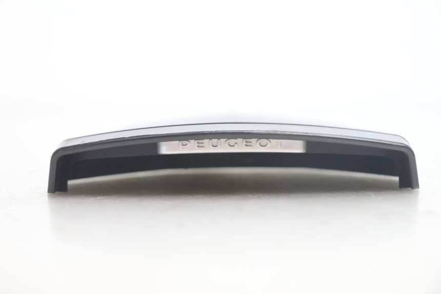photo de ENTOURAGE COMPTEUR PEUGEOT STREETZONE NAKED 2T 50 (2014 - 2018) - Détail de la pièce