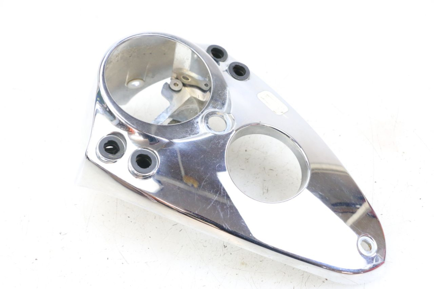 photo de ENTOURAGE COMPTEUR SUZUKI VL INTRUDER 125 (2004 - 2007)