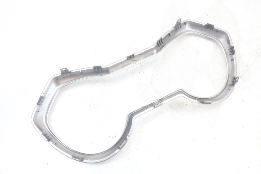 photo de ENTOURAGE COMPTEUR YAMAHA XMAX X-MAX ABS 125 (2017 - 2020)