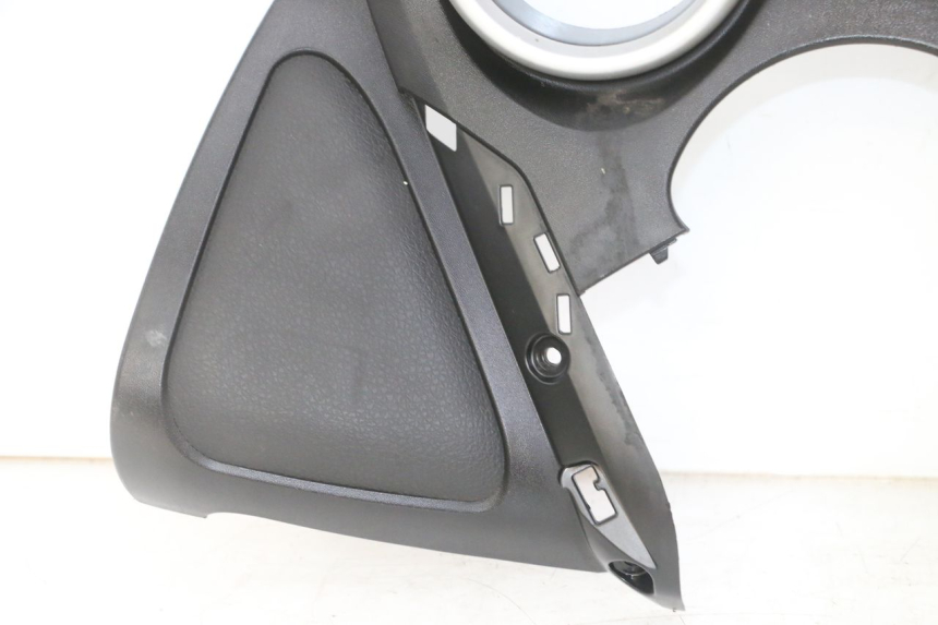 photo de ENTOURAGE COMPTEUR YAMAHA X-MAX XMAX 125 (2010 - 2014)